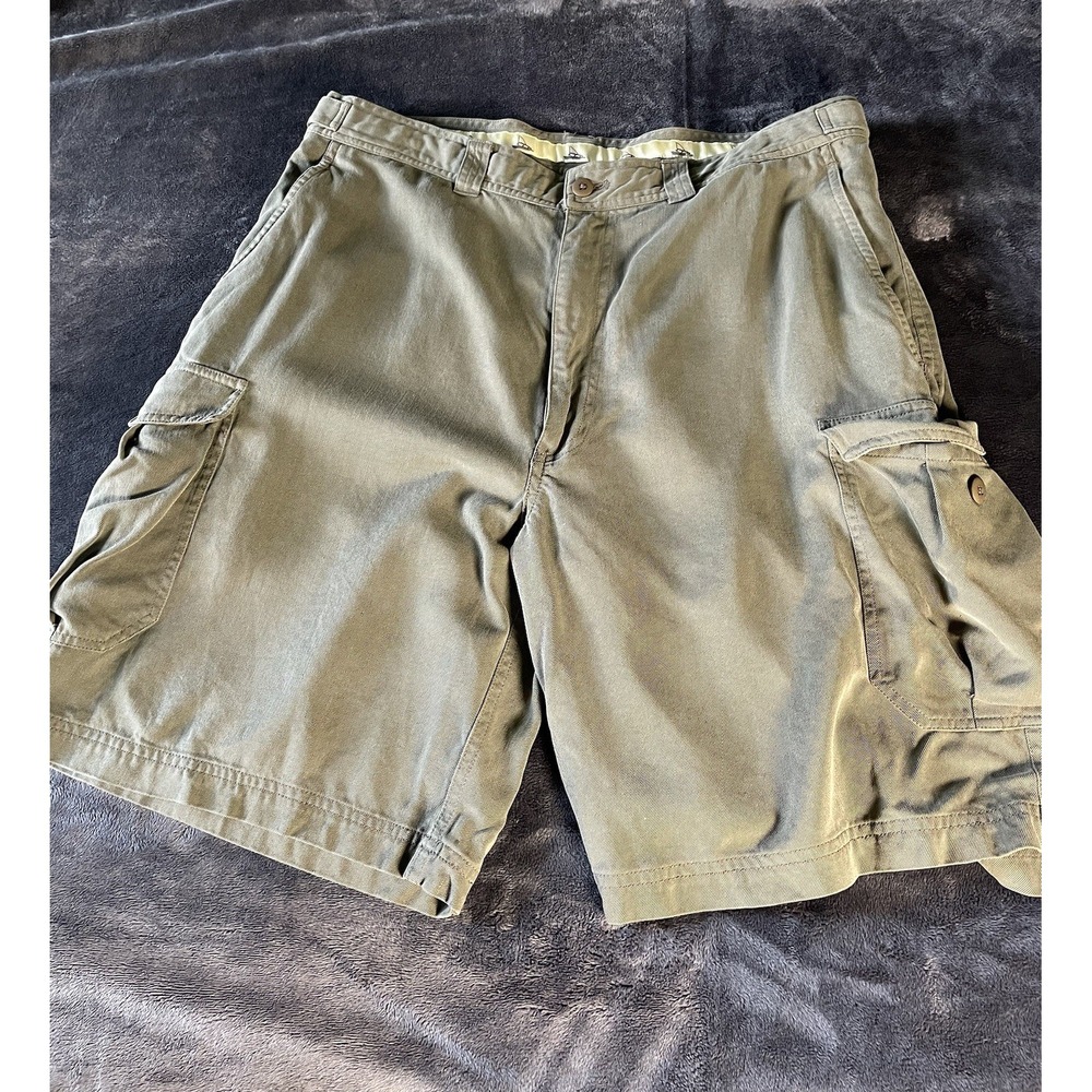 Silk Blend Chino Cargo Shorts Men's Sz 34 Green Bobby Chan‎